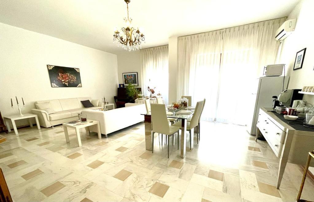 Rosa Dei Venti B&B Таранто Екстер'єр фото
