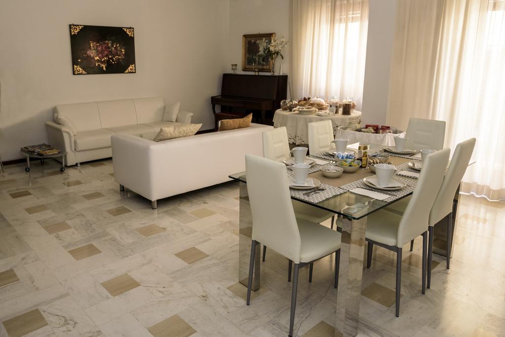 Rosa Dei Venti B&B Таранто Екстер'єр фото